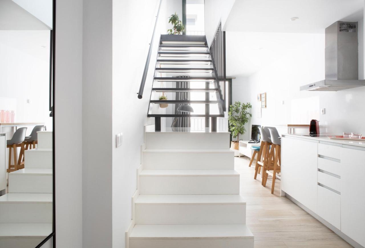 Urban Suites Sitges Apartments Ngoại thất bức ảnh