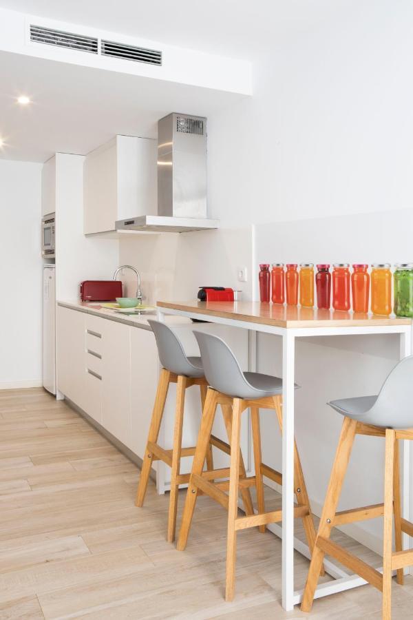 Urban Suites Sitges Apartments Ngoại thất bức ảnh