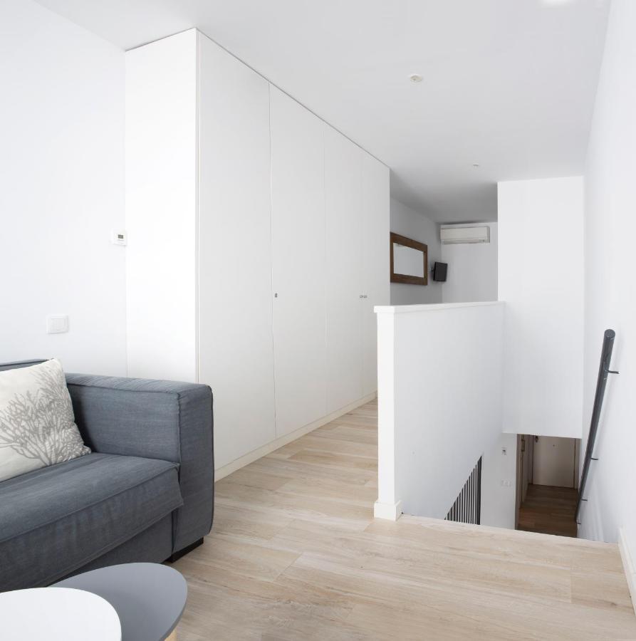Urban Suites Sitges Apartments Ngoại thất bức ảnh